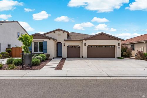 1455 Blossom Way, Dixon, CA, 95620-3882 | Card Image