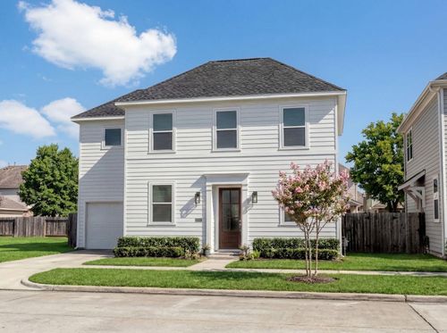5712 Downing St, Houston, TX, 77020-2930 | Card Image
