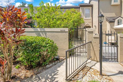 1525 Farrindon Cir, LAKE MARY, FL, 32746-4366 | Card Image