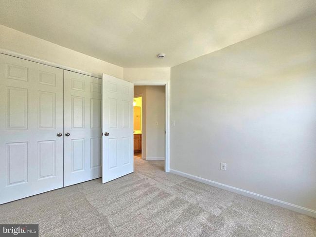 15318 Elizabeth Burbage Loop, Townhouse with 3 bedrooms, 4 bathrooms and null parking in WOODBRIDGE VA | Image 21