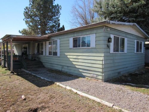 3711 Bisbee St, Klamath Falls, OR, 97603-7335 | Card Image