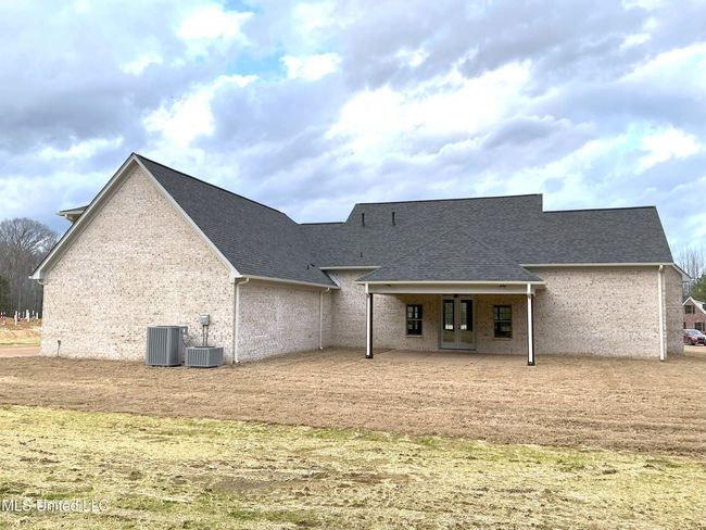 Rear | Image 23
