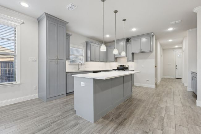 233 Brookview Dr, House other with 4 bedrooms, 3 bathrooms and null parking in Lavon TX | Image 8
