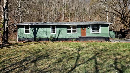 2053 Alto St, Big Stone Gap, VA, 24219-1121 | Card Image