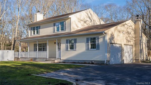 85 Drew Dr, Eastport, NY, 11941-1334 | Card Image