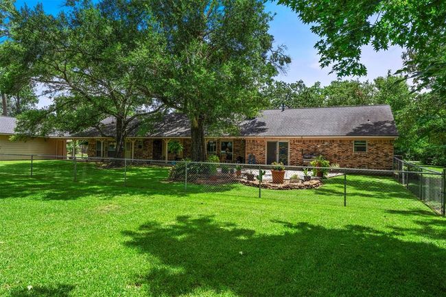 33315 Cripple Creek Dr, House other with 4 bedrooms, 3 bathrooms and 4 parking in Pinehurst TX | Image 23
