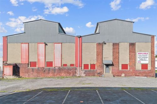 550 Huron St, Erie, PA, 16502-1744 | Card Image