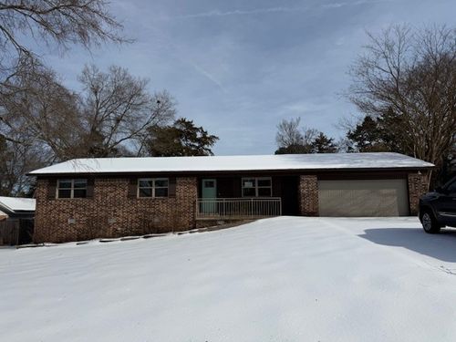 2900 N Frankfort Ave, Russellville, AR, 72802-8934 | Card Image