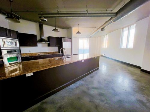 1004-700 Ne 25th St, Miami, FL, 33137-5407 | Card Image
