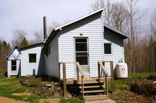 2147 Old Hastings Rd, Woll, ON, K0L1P0 | Card Image