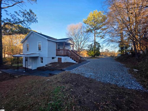 411 W C Ave, Easley, SC, 29640-1834 | Card Image