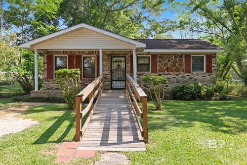 220 Liberty Street, Atmore, AL, 36502 | Card Image