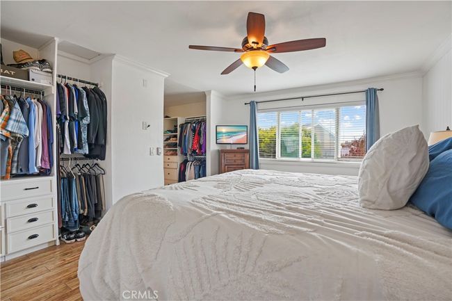 17882 Hallcroft Ln, House other with 4 bedrooms, 3 bathrooms and 6 parking in Huntington Beach CA | Image 19