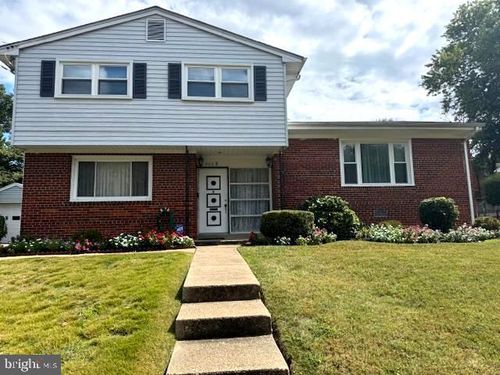 1113 Burketon Rd, HYATTSVILLE, MD, 20783-3002 | Card Image