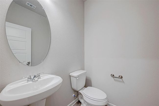 27318 Axis Deer Trl, House other with 4 bedrooms, 4 bathrooms and 2 parking in Magnolia TX | Image 8