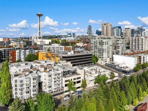 501-3028 Western Ave, Seattle, WA, 98121-1076 | Card Image