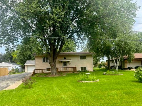 4474 Mathew Ave, Roscoe, IL, 61073-7747 | Card Image