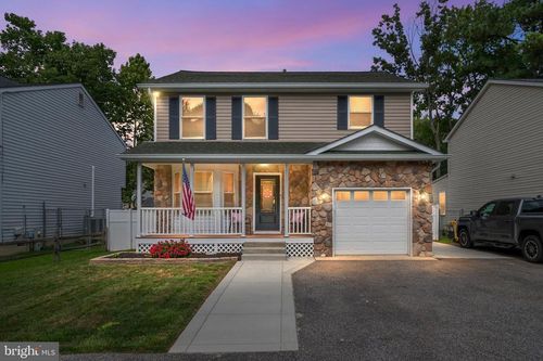 1240 Hawthorne St, SHADY SIDE, MD, 20764-9670 | Card Image
