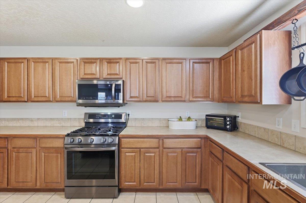 Residential in Caldwell 5