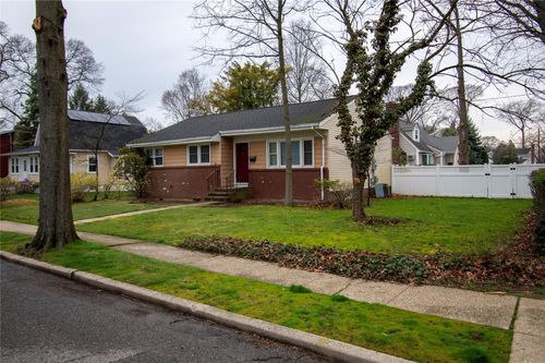 539 Grant Ave, North Baldwin, NY, 11510-1330 | Card Image