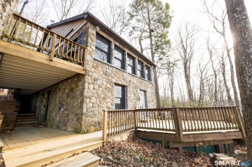 93 Lakeside Dr, Ashford, CT, 06278-1228 | Card Image