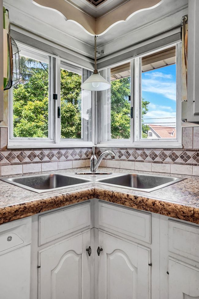 519 W Flint St, House other with 3 bedrooms, 3 bathrooms and null parking in Davison MI | Image 38