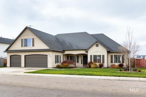 3029 Nw 3rd St, Meridian, ID, 83646-4534 | Card Image