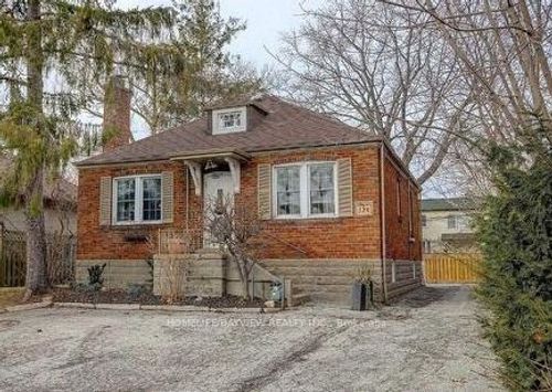 324 Lakeshore Rd E, Mississauga, ON, L5G1H4 | Card Image