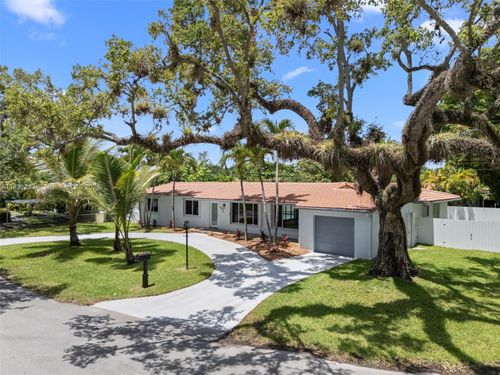 6250 Sw 62nd Pl, South Miami, FL, 33143-2168 | Card Image
