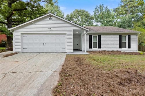 5852 Fox Run, Rex, GA, 30273-1334 | Card Image