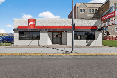 819 Central Avenue, Great Falls, MT, 59401 | Card Image