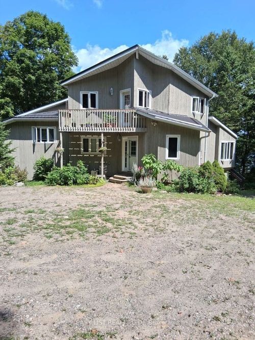 175 Old Mans Lake Lane, Magnetawan, ON, P0A1P0 | Card Image