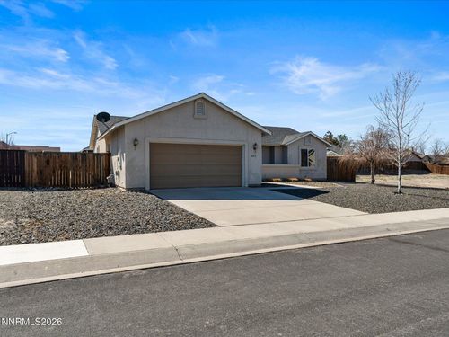 400 Bens Way, Fernley, NV, 89408-6636 | Card Image