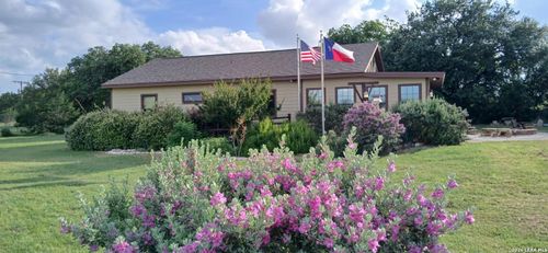 1355 Broad Oak Dr, Bandera, TX, 78003-3709 | Card Image