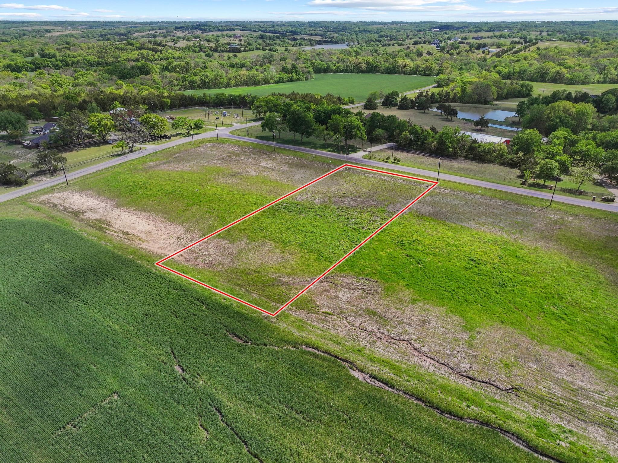 Land in Sherman