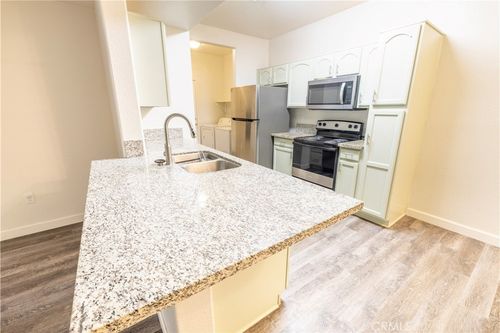 unit-412-41410 Juniper St, Murrieta, CA, 92562-9782 | Card Image