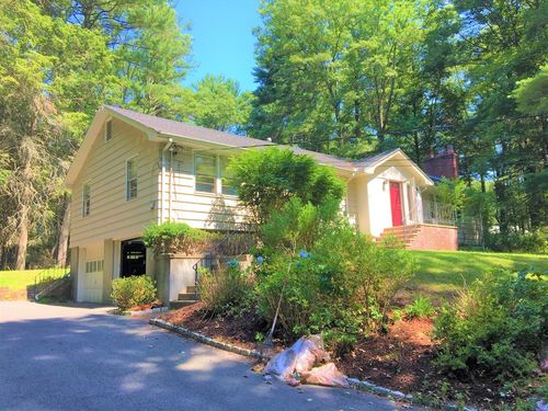 1-53 Deerhaven Rd, Lincoln, MA, 01773-1809 | Card Image