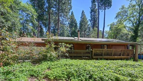 2895 Viona Road, Pollock Pines, CA, 95726 | Card Image