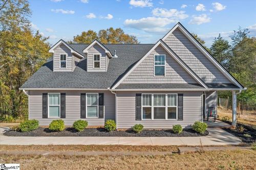 114 Lake Forest Cir, Anderson, SC, 29625-5628 | Card Image