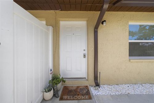 2564 42nd Ave N, ST PETERSBURG, FL, 33714-3980 | Card Image