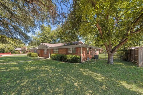 6509 Marcille Ct, Richland Hills, TX, 76118-6262 | Card Image