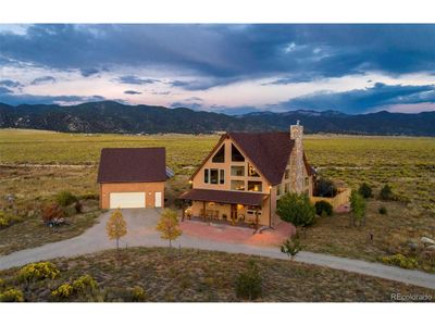 10659 Sunnyside Cir, House other with 3 bedrooms, 2 bathrooms and null parking in Salida CO | Image 2