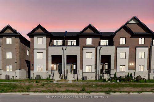 34 Alan Williams Trail, Uxbridge, ON, L9P0R6 | Card Image