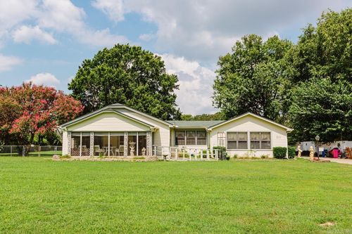 211 Southeastern Avenue, Jacksonville, AR, 72076 | Card Image