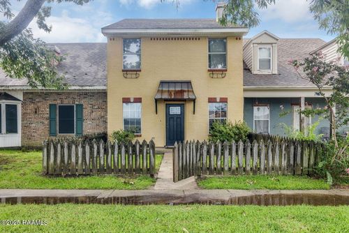 b-124 Susan Street, Lafayette, LA, 70506 | Card Image