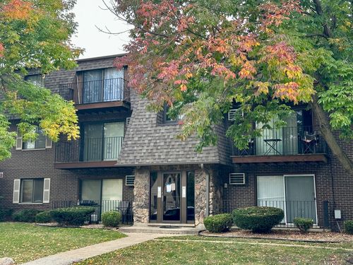 apt-1a-10504 S Highland Ave, Worth, IL, 60482-1353 | Card Image
