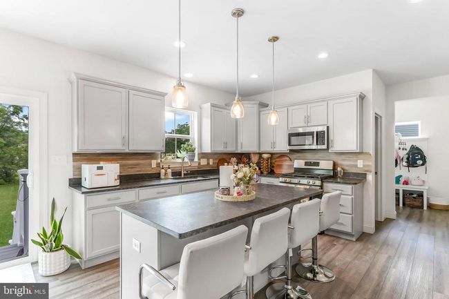1077 Ryebrook Rd, House other with 4 bedrooms, 3 bathrooms and null parking in Sinking Spring PA | Image 7