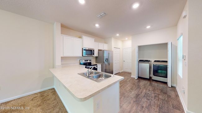 93 Scotch Pebble Dr, Townhouse with 2 bedrooms, 3 bathrooms and null parking in ST JOHNS FL | Image 4