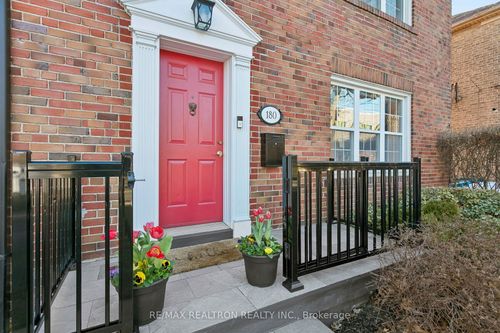 180 Windermere Avenue, Toronto, ON, M6S3J7 | Card Image