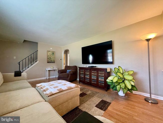 566 S Forklanding Rd, House other with 4 bedrooms, 2 bathrooms and null parking in MAPLE SHADE NJ | Image 6